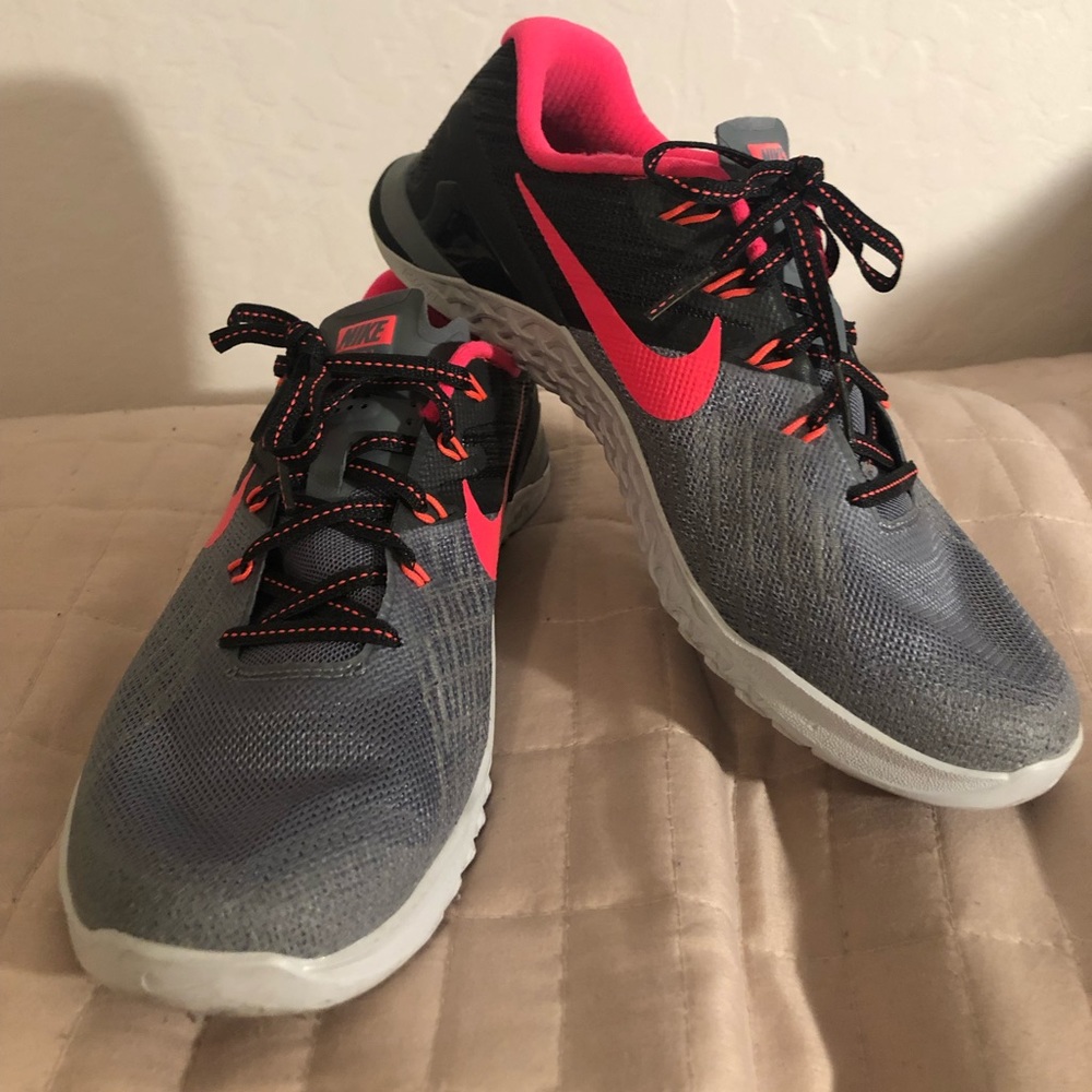 Nike metcons